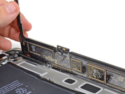 Ремонт материнской платы iPad Air 5