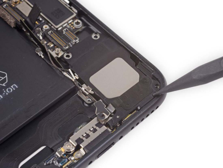 Замена антенны NFC iPhone 7 Plus