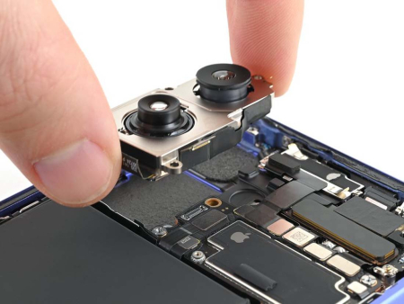 Замена глазка камеры iPhone 16